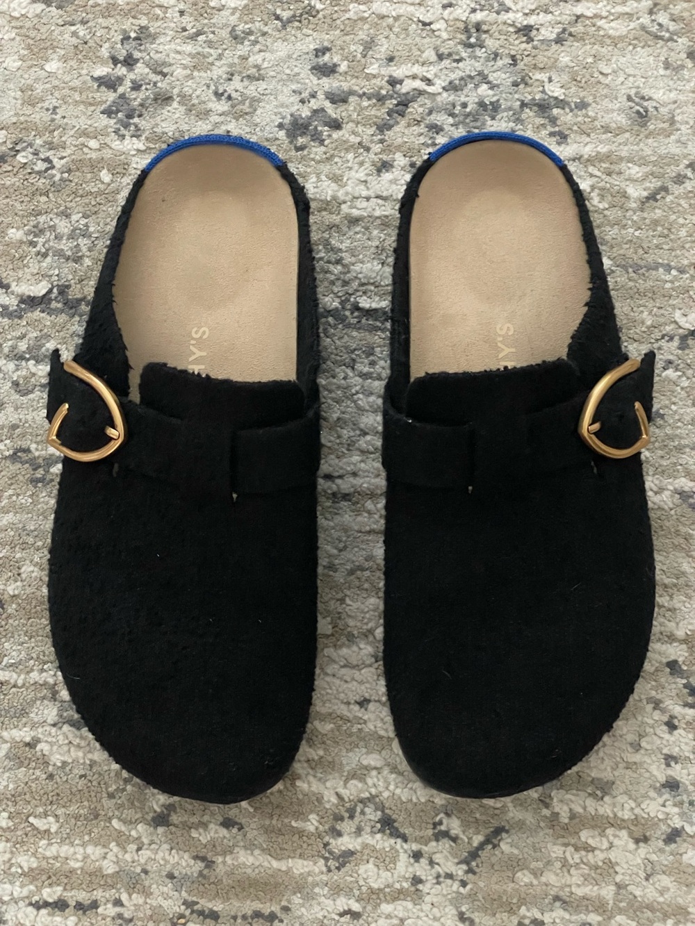 Rothy’s Boucle Clogs Big Buckle Mule Black Retired Style Gold Size 8 - Picture 2 of 7